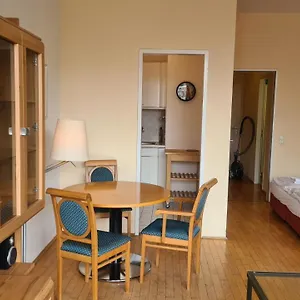 topdomizil-apartments-berlin-mitte.find-berlin-hotels.com/