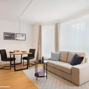 apartments-am-brandenburger-tor-berlin.find-berlin-hotels.com/